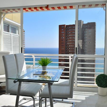 Los Caballos Vip Playa Levante Benidorm Exteriör bild